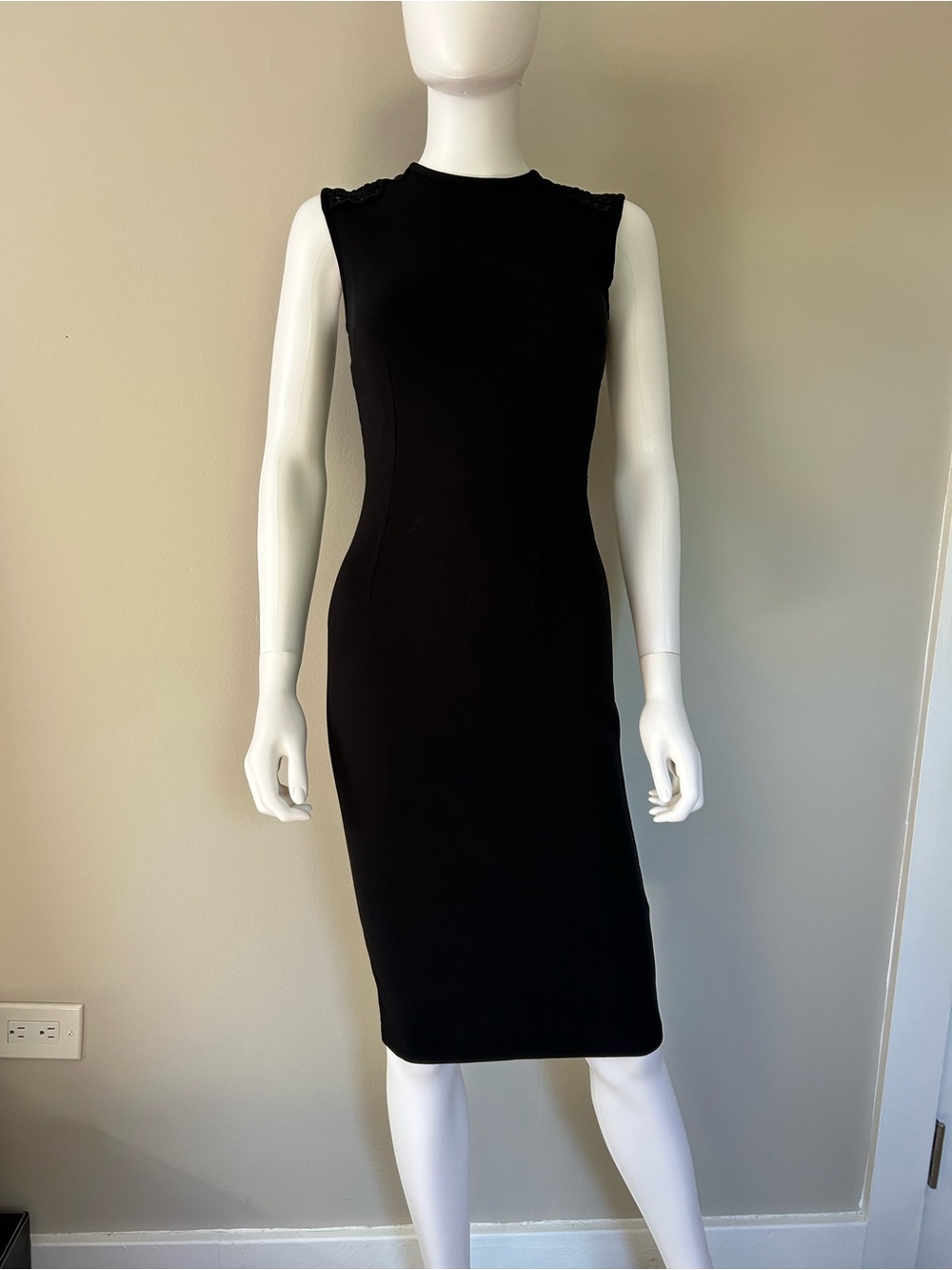 STELLA MCCARTNEY BLACK LACE BACK SHEATH DRESS IT 36 US XS MADE IN ITALY